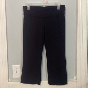 Lululemon Black Cropped Groove Pants